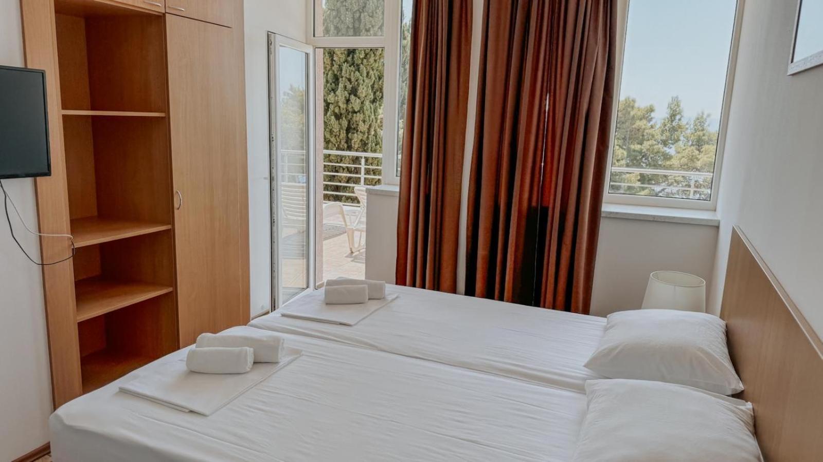 Motel Ljetni Raj 바스카보다 외부 사진